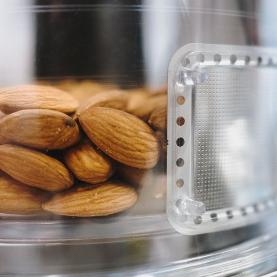 Mandle pro výrobu rostlinného mléka Recept na domácí mandlové mléko