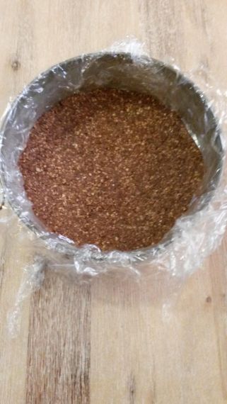 Korpus RAW mangového dortu Nepečený RAW mangový dort - korpus