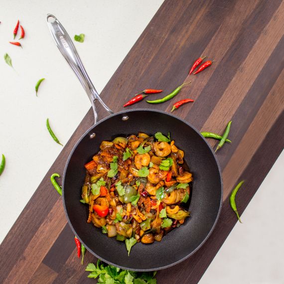 Nádobí Neverstick nabízí pokročilé technologie nepřilnavých vrstev Neverstick 2, Neverstick 3 a Scoville garantují bezpečné a zdravé vaření